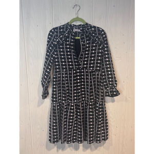 Minimal Black and White Tiered Dress Size 12